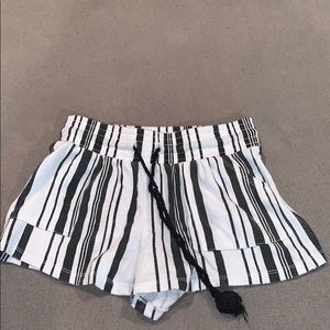 No Boundaries Shorts